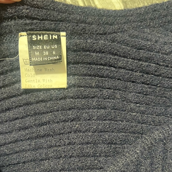 SHEIN two piece tube top sweater set - Picture 4 of 6